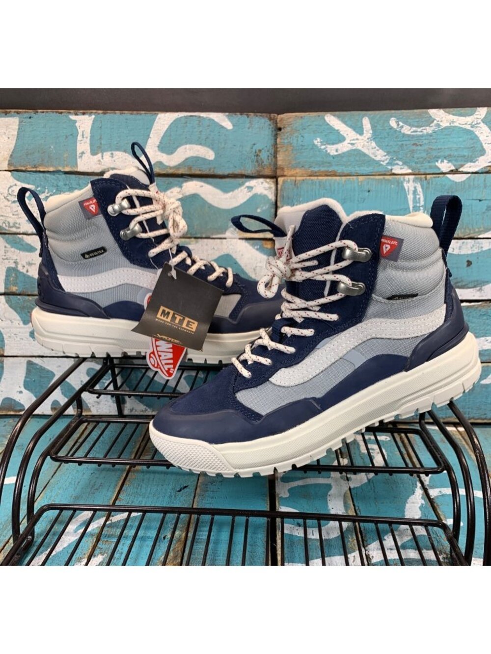 New VANS UltraRange Exo Hi MTE-1 Shoes Dress Blues Youth 3.5/Woman 5